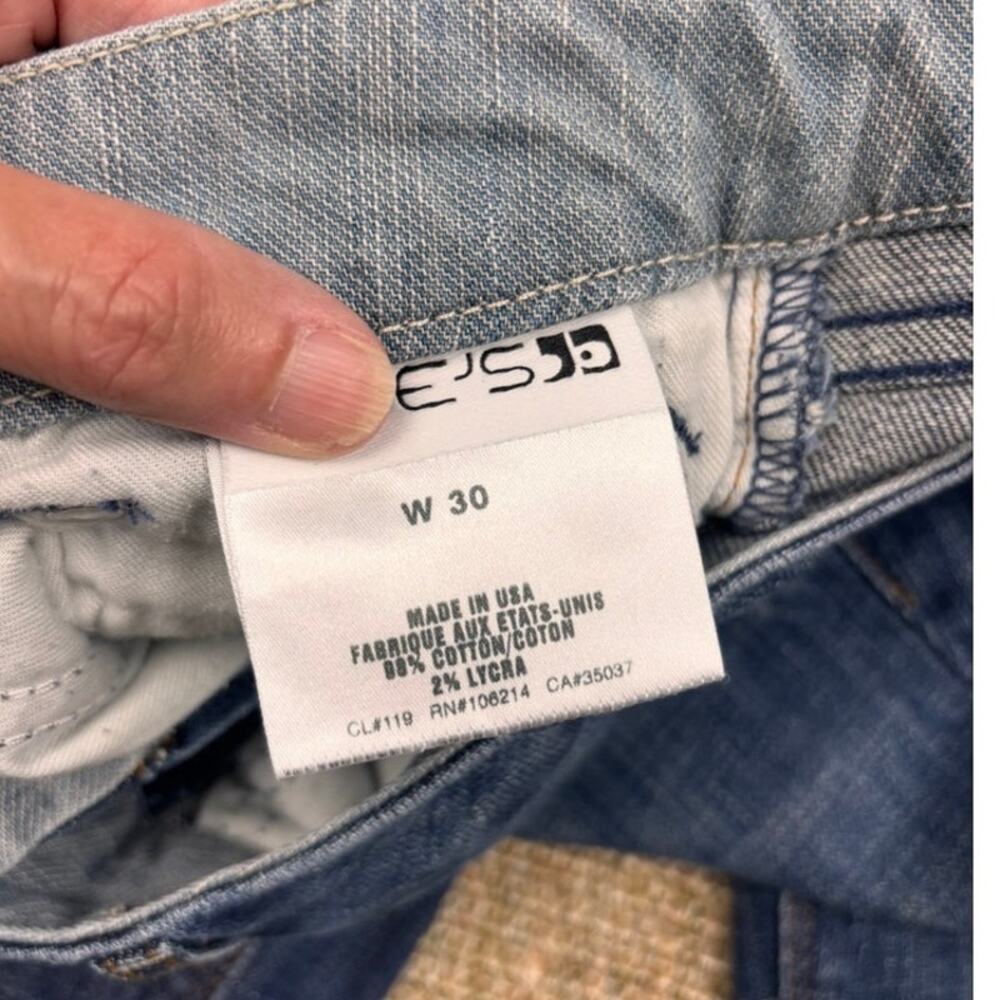 👖 Joe's Jeans Low Rise Flare Denim | Size 30 | Medium Wash - Picture 10 of 10